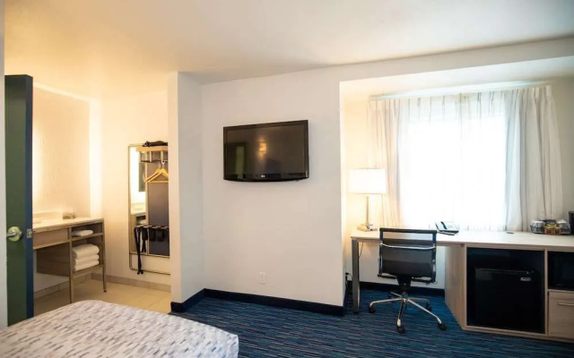 Orange Grove Inn