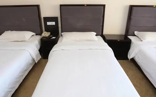 Super 8 Hotel