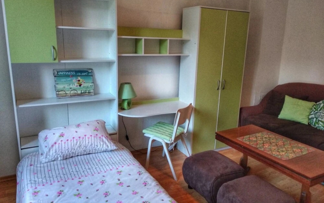 Apartment With 2 Bedrooms in Sofia, With Wifi