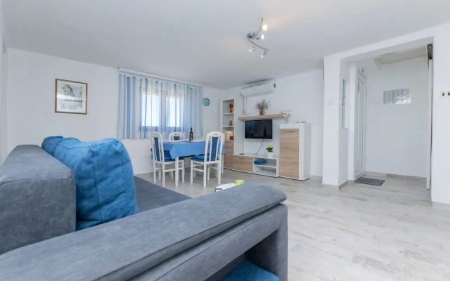 Apartment Island Dream