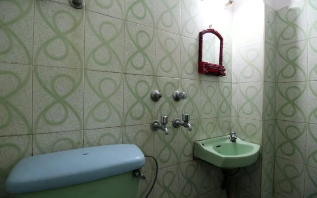 VIP Deluxe Hotel