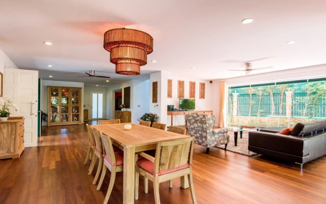 6BR Private Pool Villa Patong by Chattha