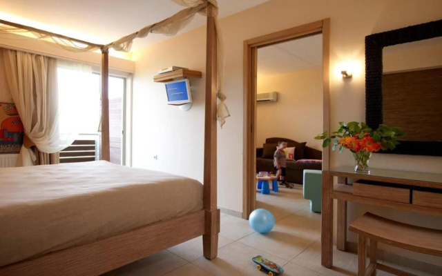 Belle Helene Hotel