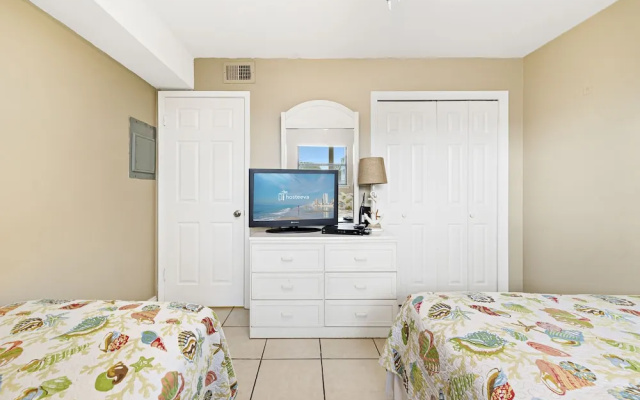 Seaside Beach & Racquet Condos