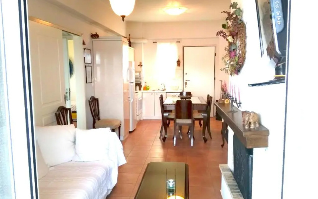 Theologos: Front Sea View Apartment