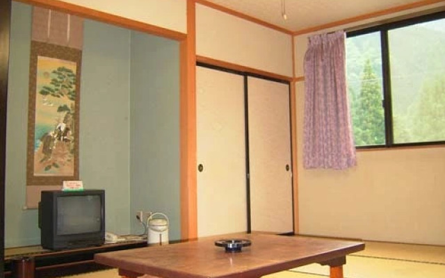 Ryokan Chalet Nakanishi