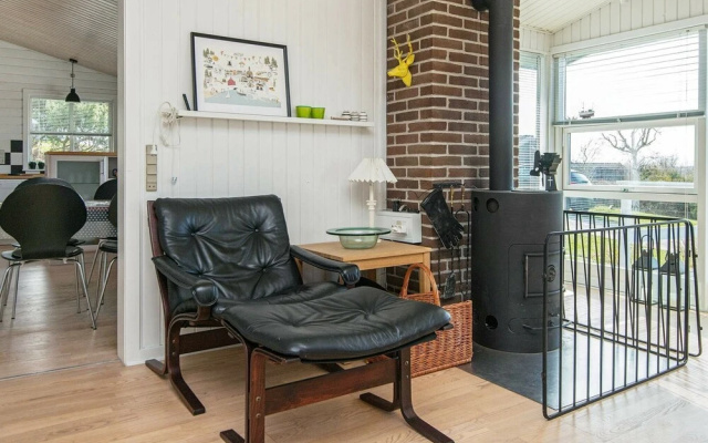 Simplistic Holiday Home in Ebeltoft With Whirlpool