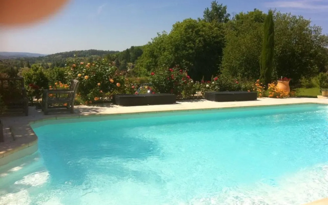 Studio in Sarlat-la-canéda, With Shared Pool, Furnished Garden and Wifi