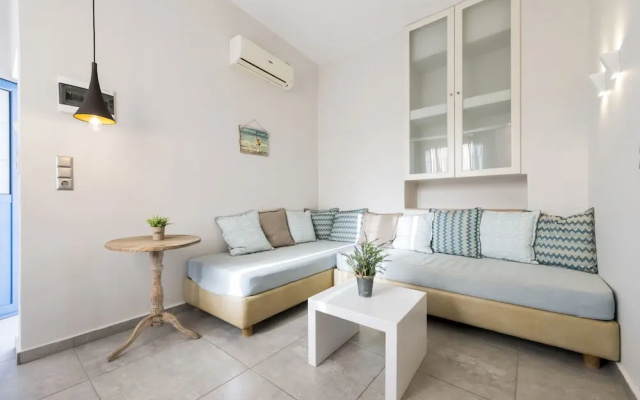 Aggelos Hotel - Beachfront Superior Suite - Breakfast included