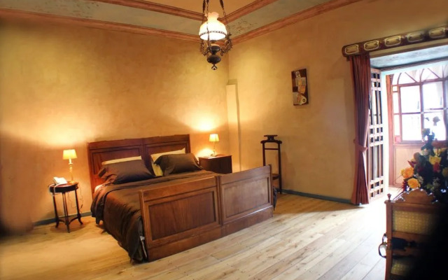 Hotel Inés María