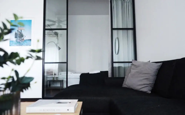 Homelike 1BR Apartment in Historical Building