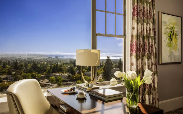 Claremont Resort & Club