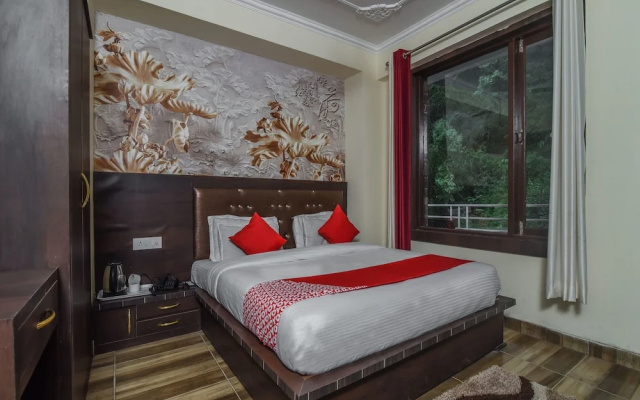 OYO 15989 RC Residency