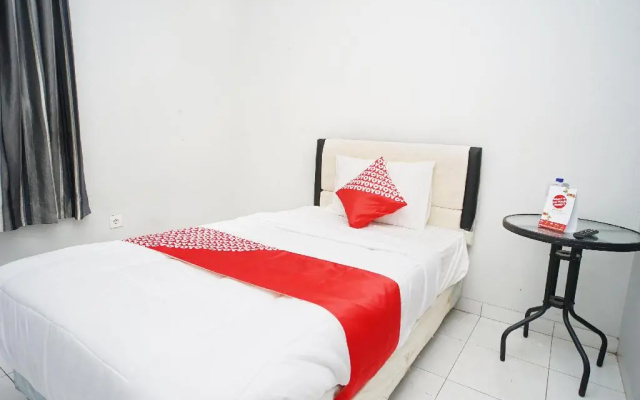 OYO 1007 Alletha Guest House 2