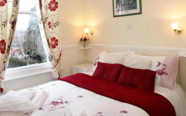Warwick Hotel