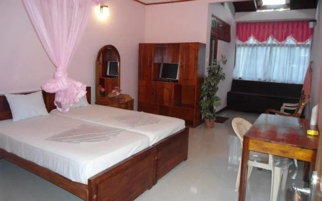 Sithmini Hotel