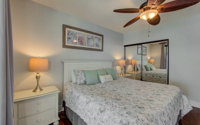 Pelican Pointe 1505