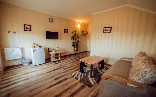 Guest House Shale