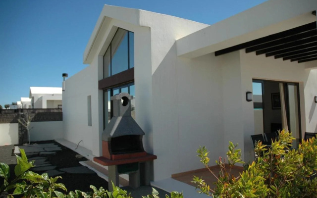 Ereza Las Buganvillas Villas