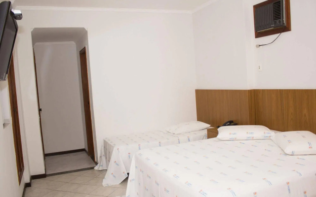 Ilha Porchat Hotel