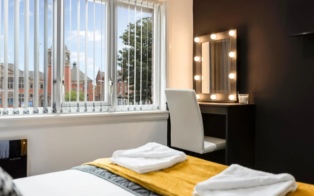 Seaside Luxury Suites by Sasco