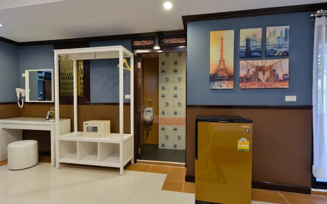 Media Hotel & Residence