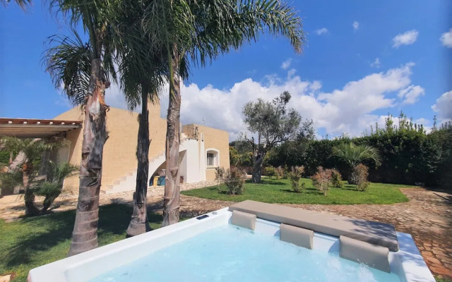 Sal739 in Pescoluse With 2 Bedrooms and 2 Bathrooms