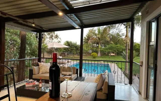 Stunning 2 bed With Pool - 2275