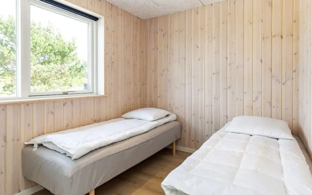 20 Person Holiday Home in Hojslev