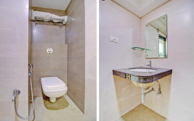 Capital O 76484 Hotel Balwas International
