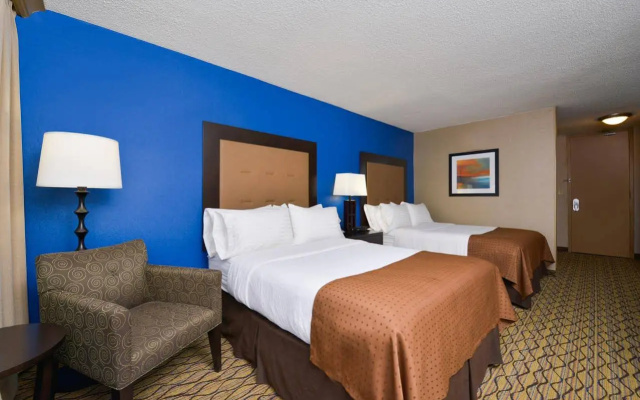 Holiday Inn Hotel Pittsburgh-Monroeville