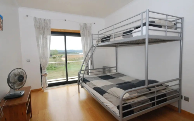 Attractive Holiday Home Near the Beach