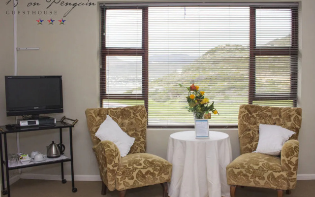 15 On Penguin Guest House
