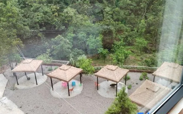 Butterfly Star House