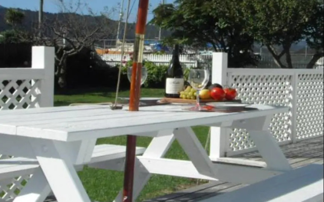 Coromandel Apartments Ltd