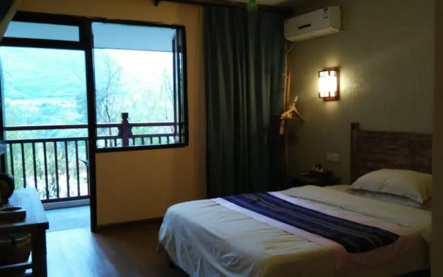 Guilin Lotus Hotel