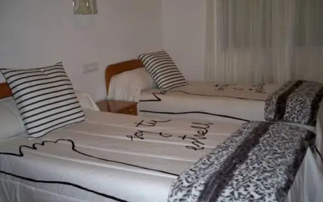 Hostal Los Chanos El Ruso