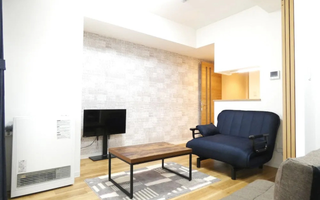 Alpha Square Minami 6 Jo 302