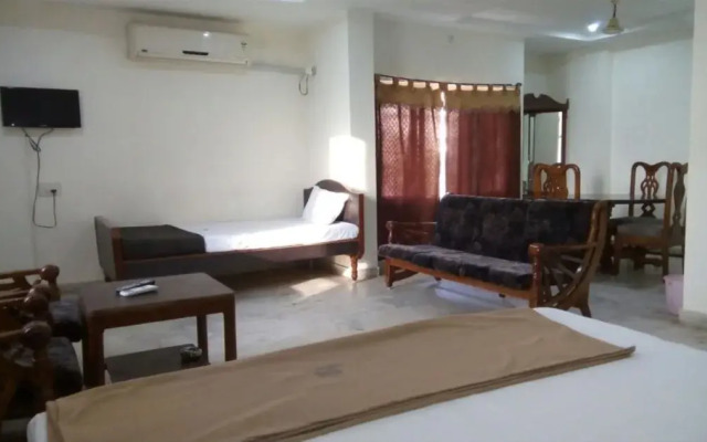 Collection O Poojith Residency