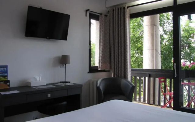 Logis Hôtel Annecy Nord / Argonay