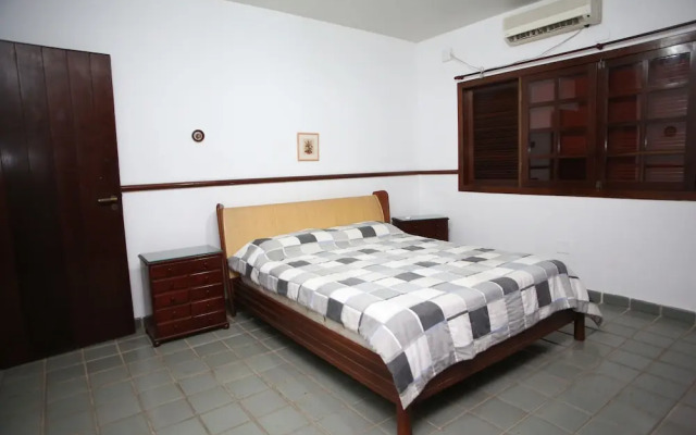 Casa com 5 suítes - vista Mar na Praia de Ponta Negra