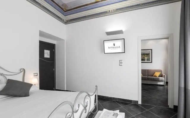 Interamnia Suites