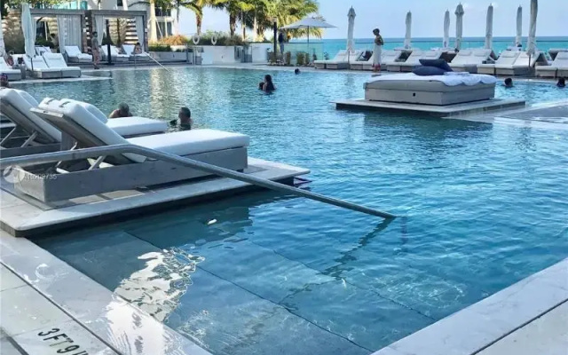 Ba Miami Condo