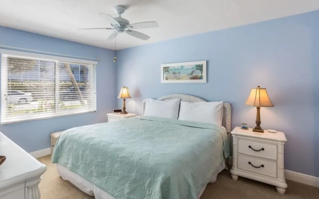 Nautilus-117 2 Bedrooms 2 Bathrooms Condo