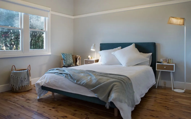 The Arlow House