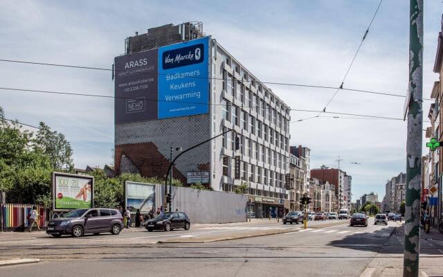 Отель Arass Business Flats вид на фасад