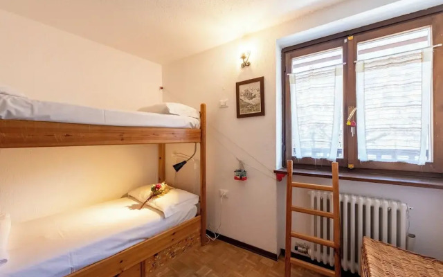 Graceful Apartment In Courmayeur