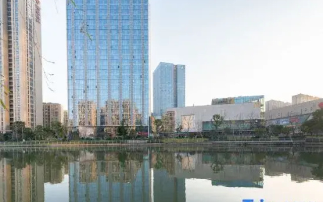 Weilv Apartment (Romon Universal City Yintai)