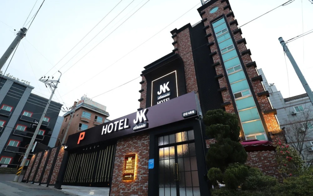 Gunsan Hotel G7