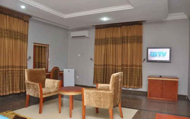 Randekhi Royal Hotel
